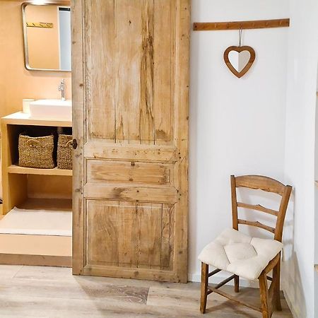 Le Petit Cocon De Chateau Chalon Kültér fotó