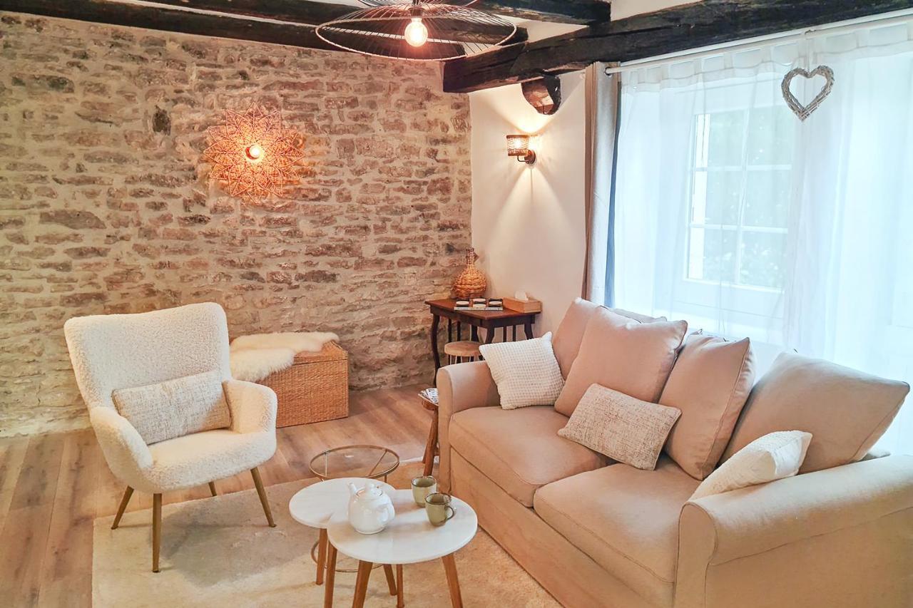 Le Petit Cocon De Chateau Chalon Kültér fotó